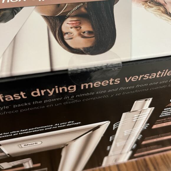 Shark FlexStyle Air Styling & Drying System - Silver - Picture 4 of 4